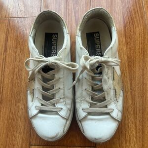 Authentic Golden Goose shoes 35.5 In Excellent Condition